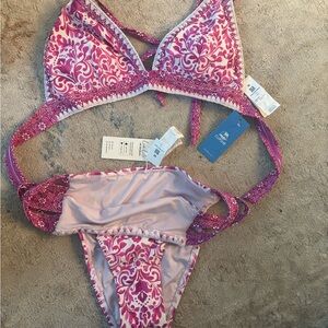 Cupshe Pink and White Swirl Bikini